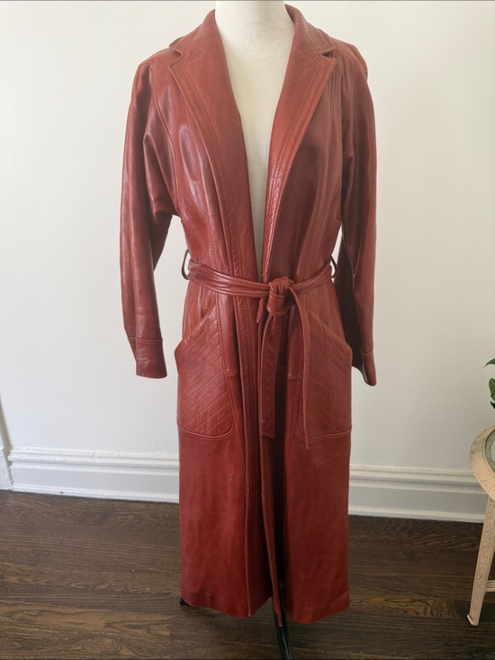 Vintage 70s Skiu Gear Women's Chestnut Red Leather Open Trench Coat with Belt